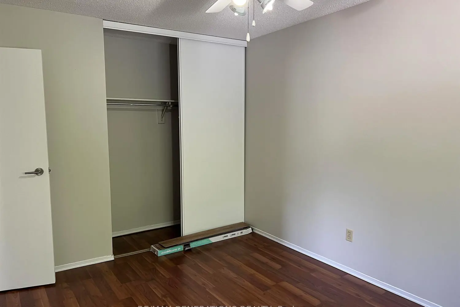62 Hemlo Drive photo 4