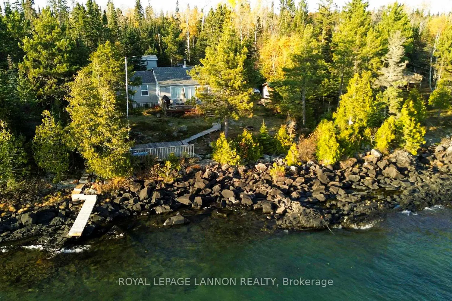 351 Amethyst Harbour Cliff Road photo 2