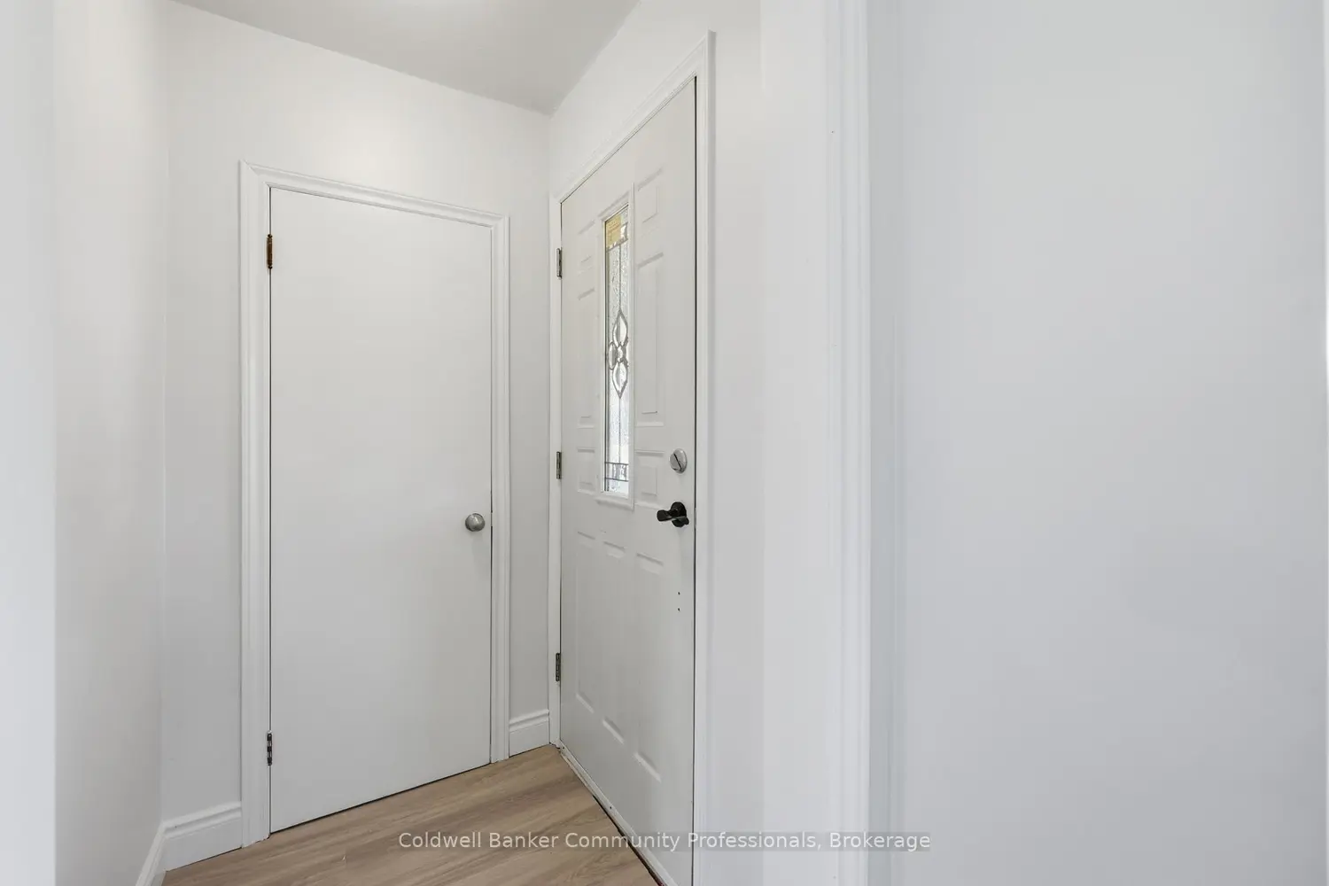 97 Tragina Avenue photo 4