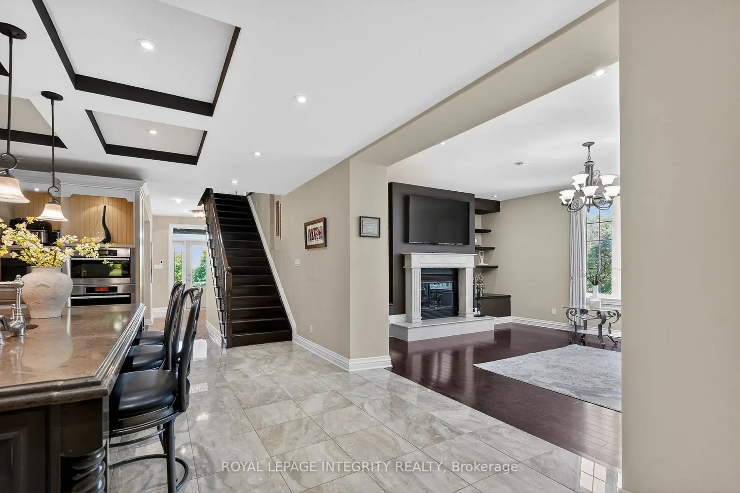 2754 Eagleson Road photo 4
