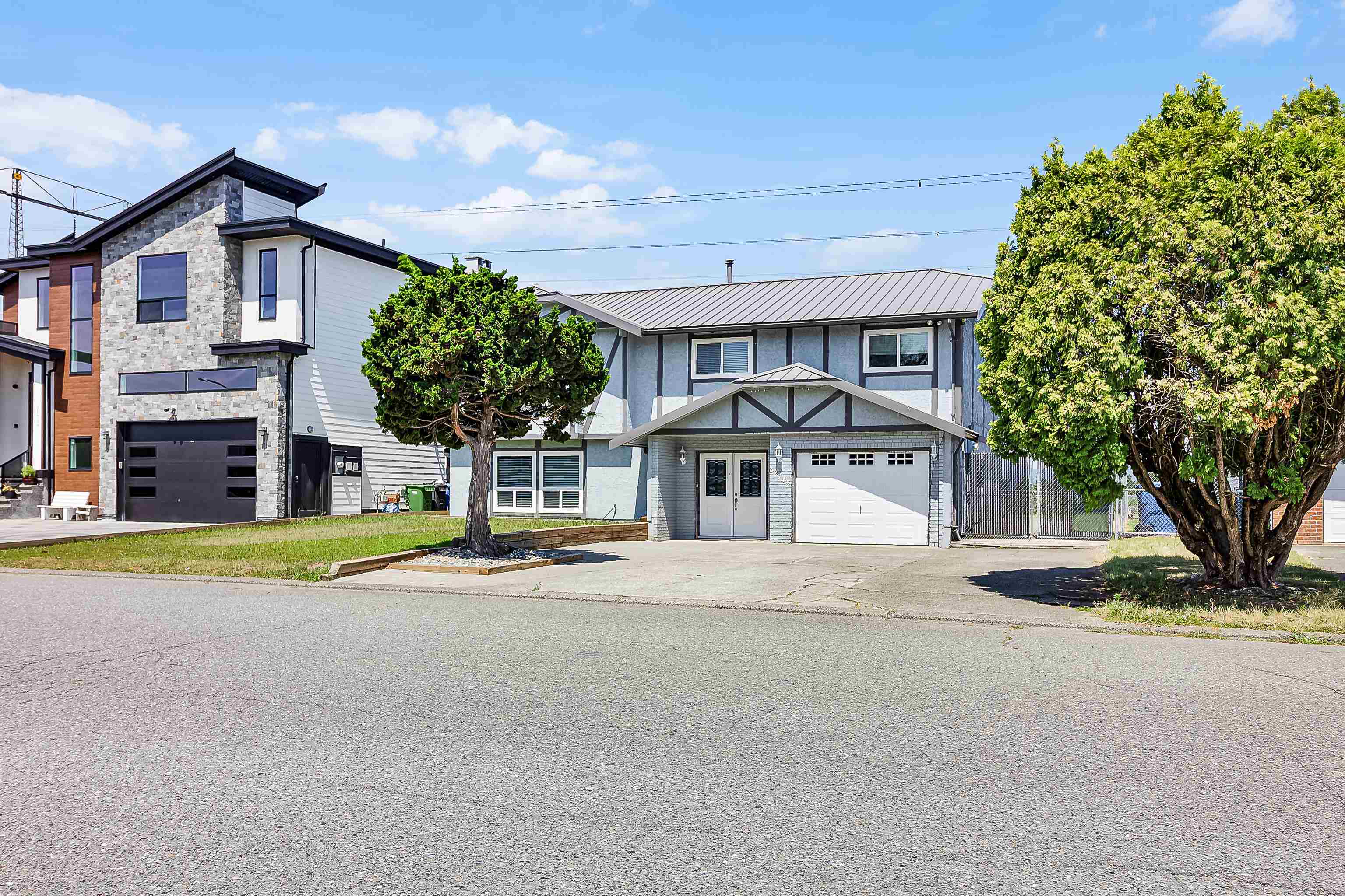 32745 Okanagan Drive, Abbotsford, BC, V2T 4Z4