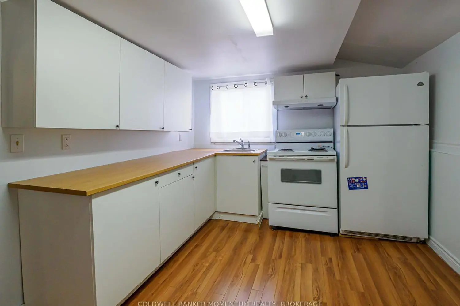 9 Marshall Lane photo 2