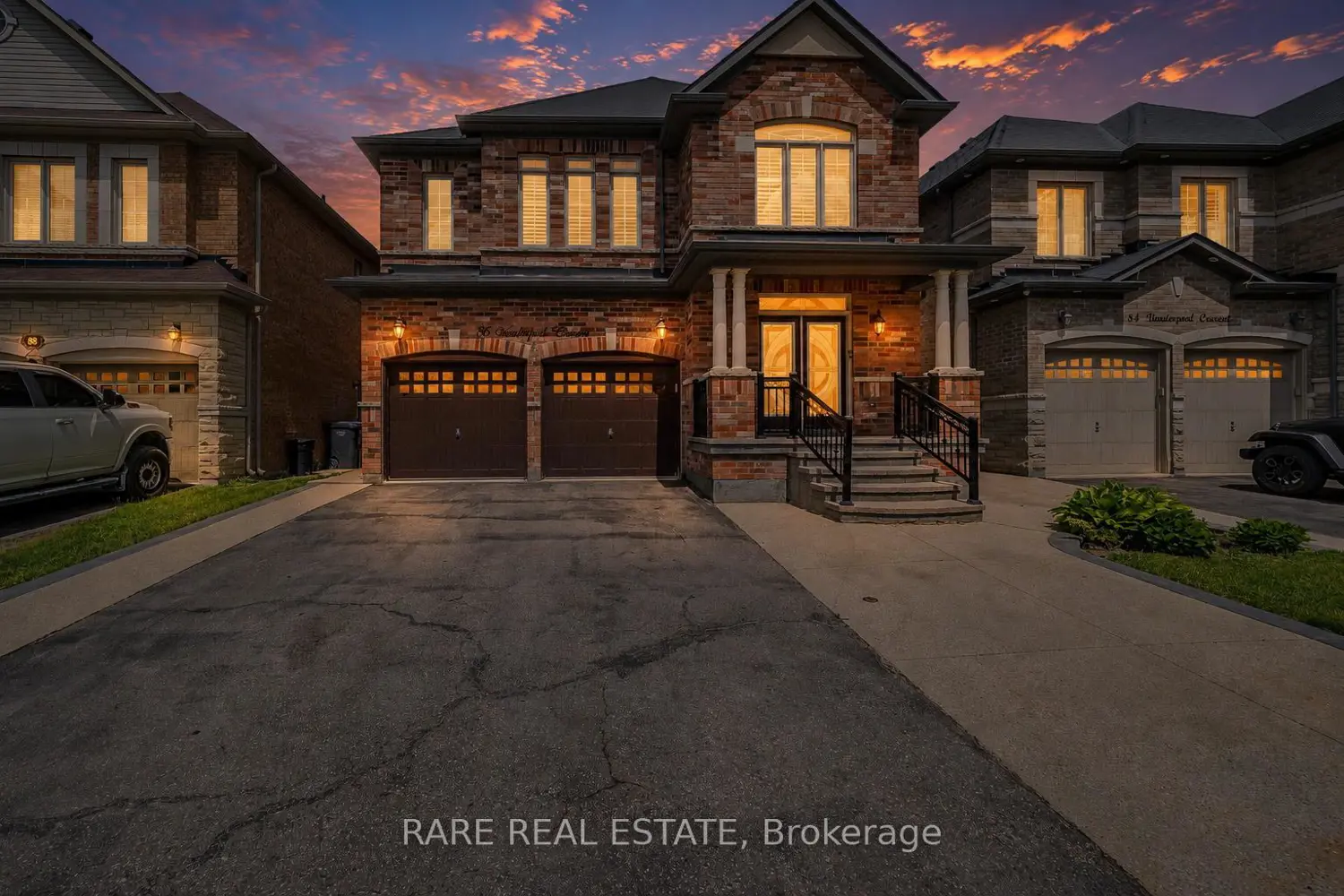 86 Vanderpool Crescent