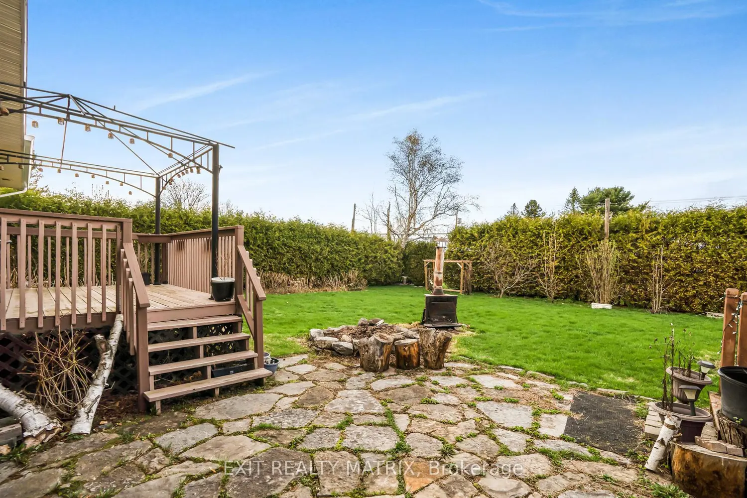 21 Frost Avenue photo 2