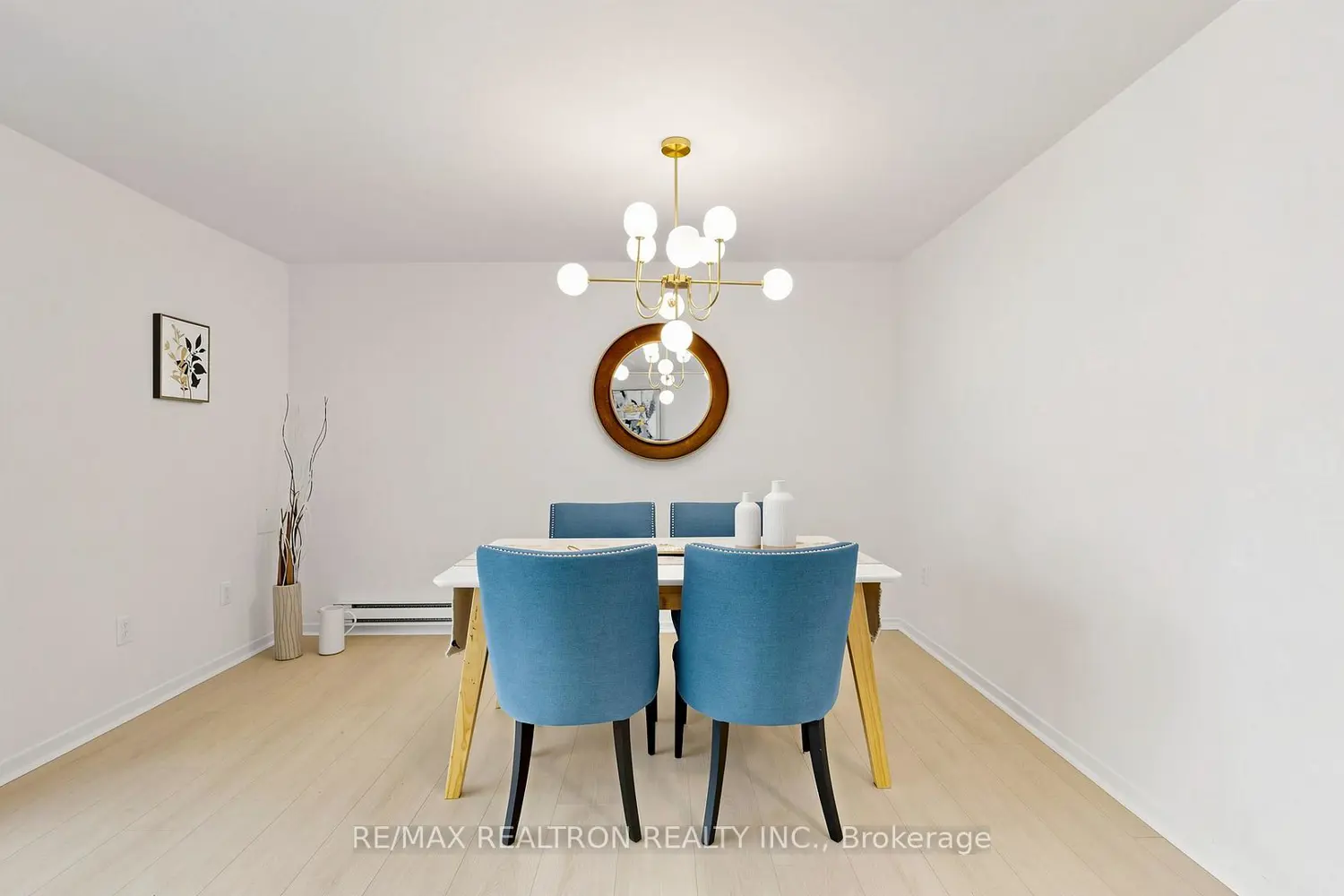 10 Moonstone Byway 145 photo 4