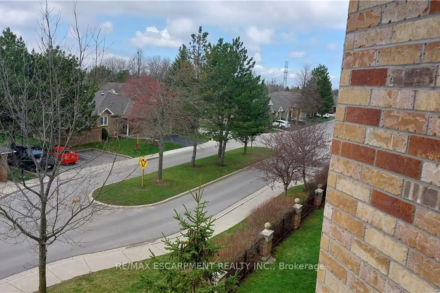 59 Critzia Drive 312 photo 5