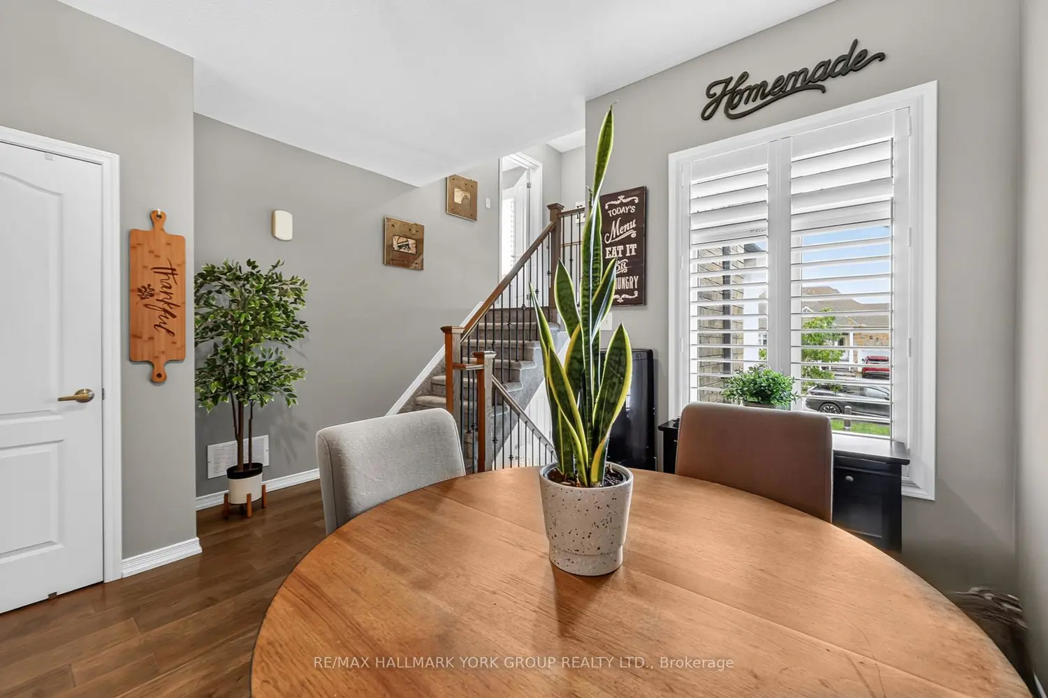 116 Isabella Drive photo 5