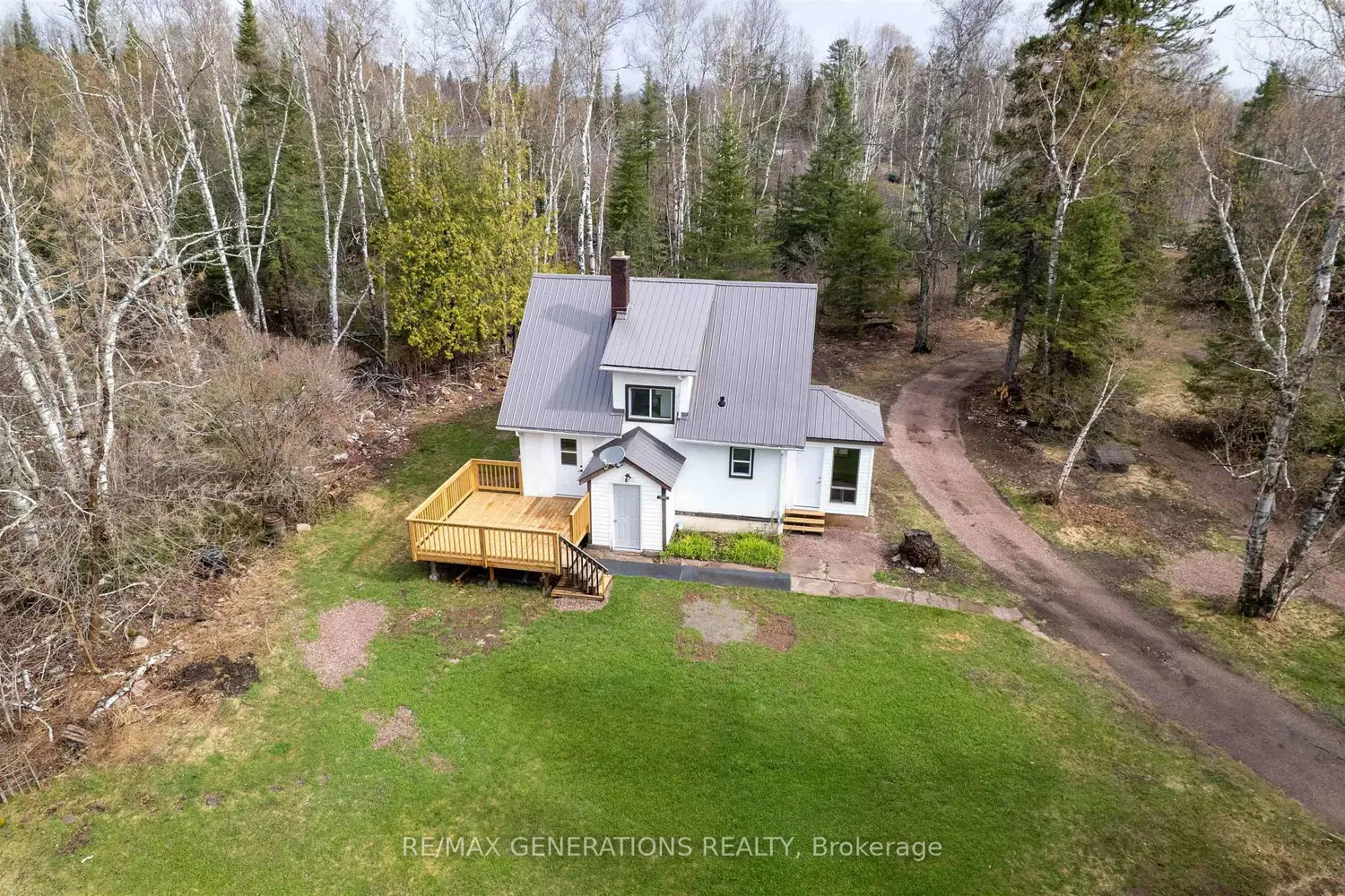 4330 Highway 11/17 photo 2