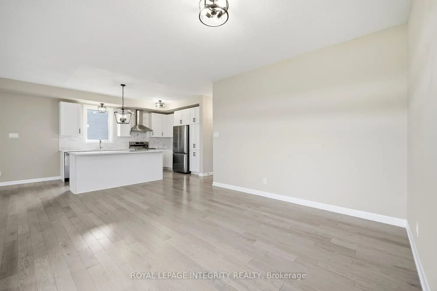 1220 Diamond Street photo 3