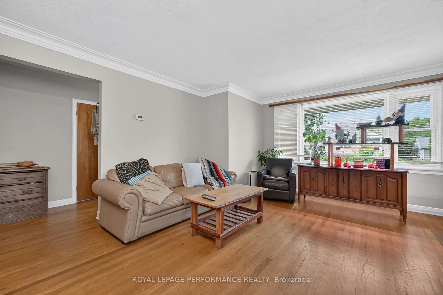 245 Compton Avenue photo 4