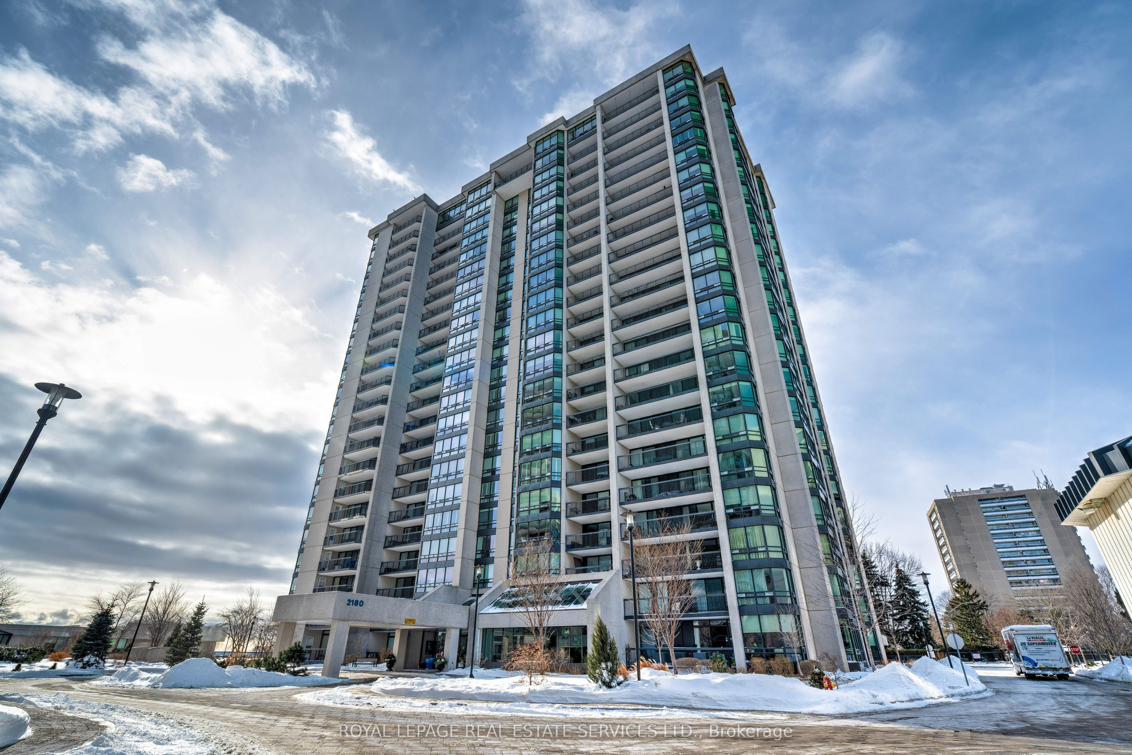 1602-2180 Marine Drive, Oakville, ON, L6L 5V2