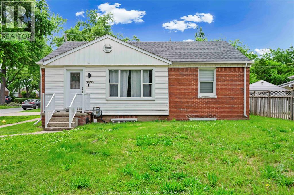 3495 Longfellow Avenue, Windsor, ON, N9E2L8 photo 3