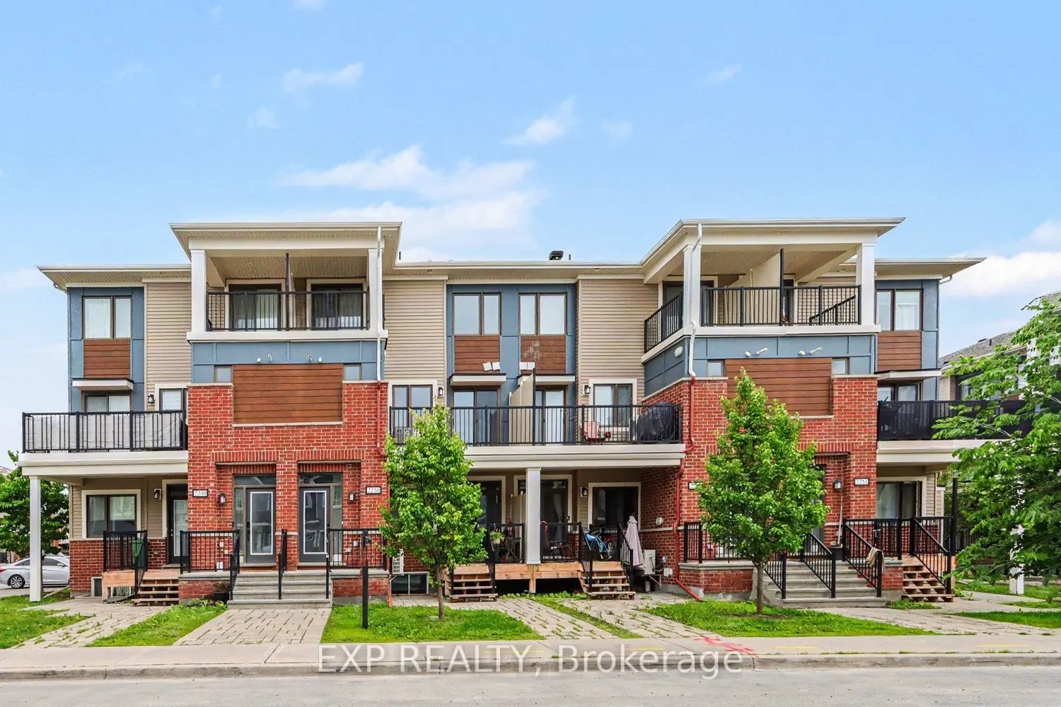 2250 Watercolours Way