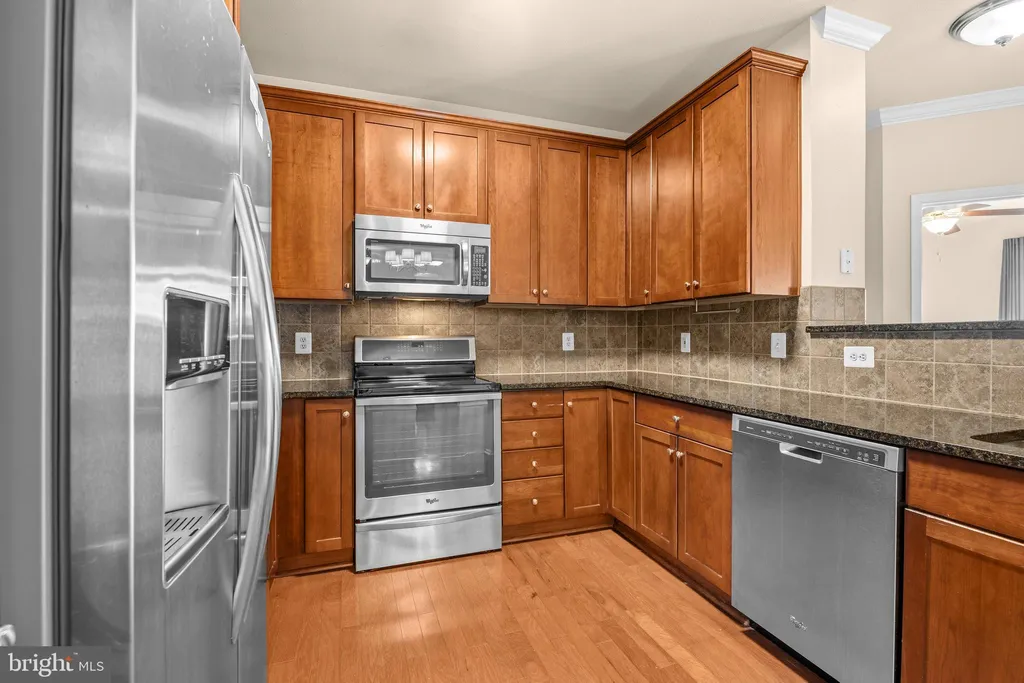 11750 Old Georgetown Rd Unit 2513, Rockville, MD 20852 photo 5
