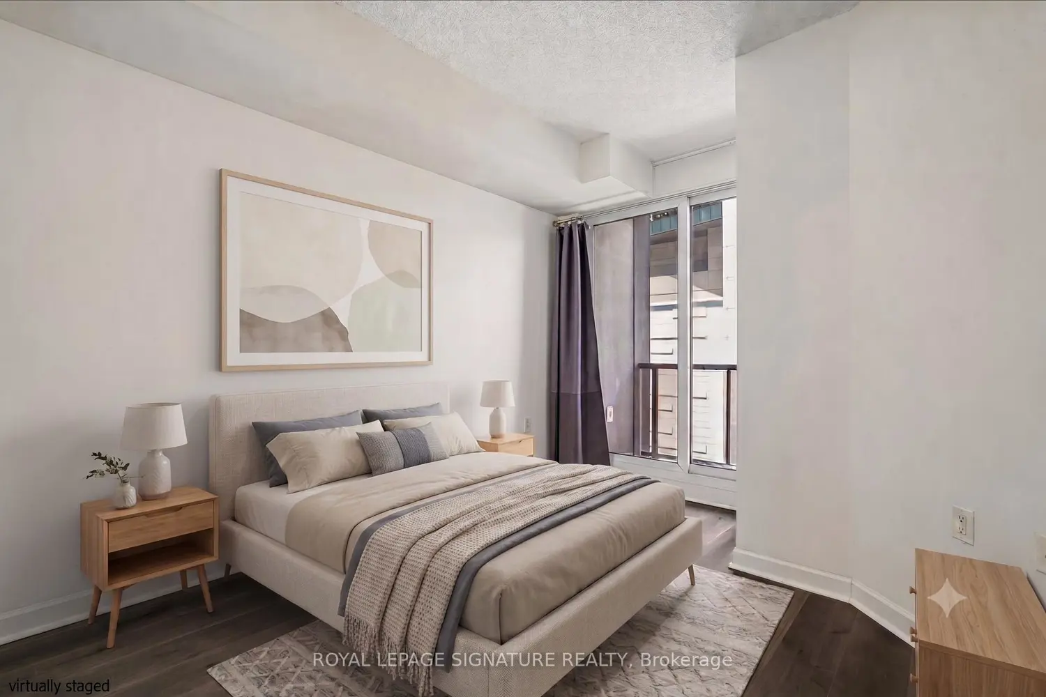 85 Bloor Street 703 photo 3