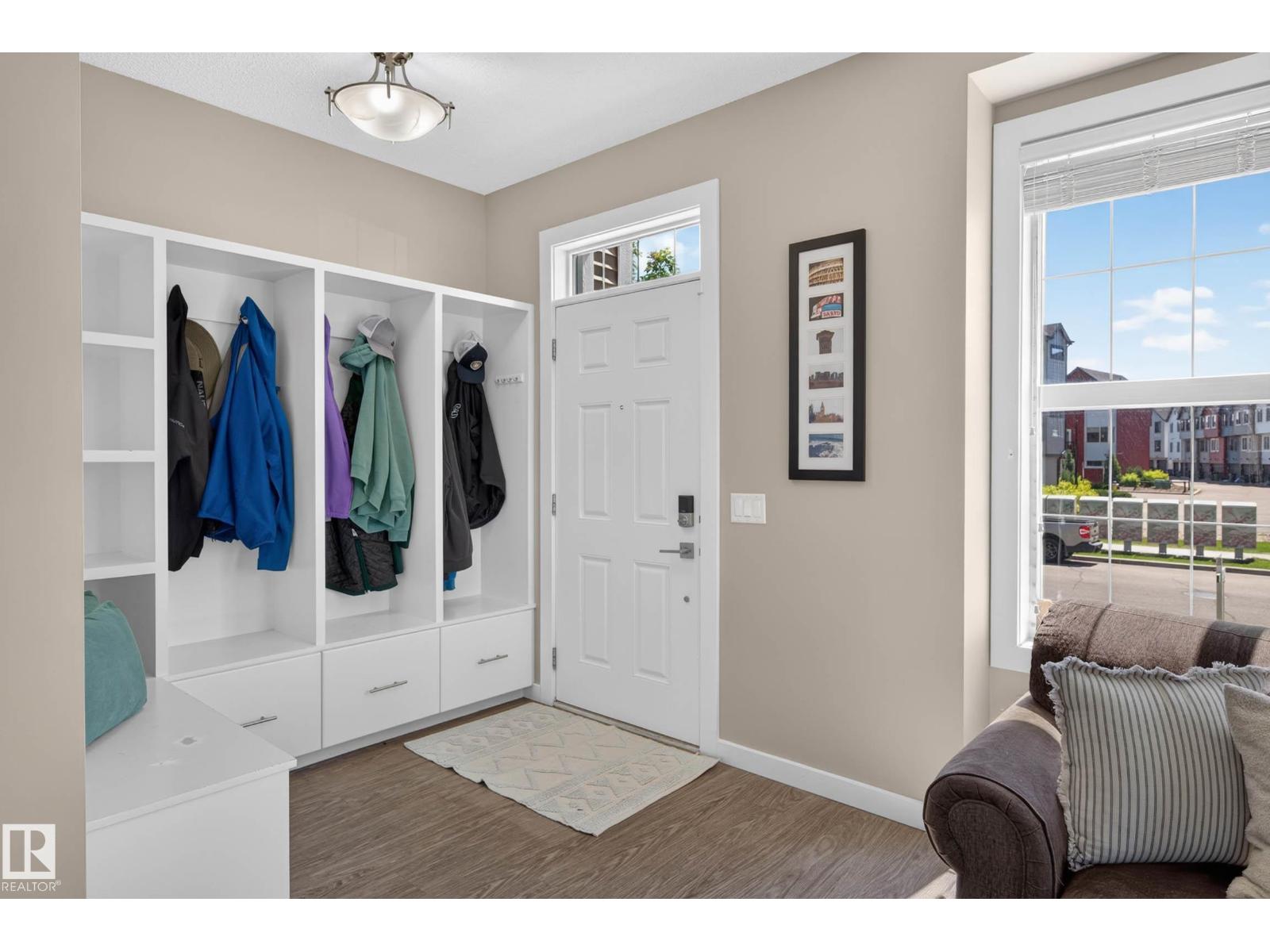 2835 Maple Way NW, Edmonton, AB, T6T0Z7 photo 2