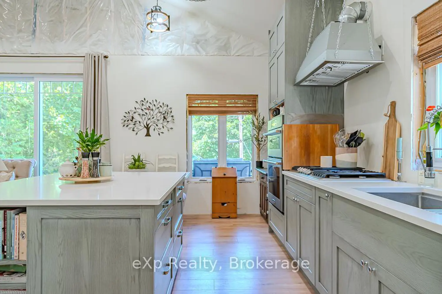141 Wilson Drive photo 5