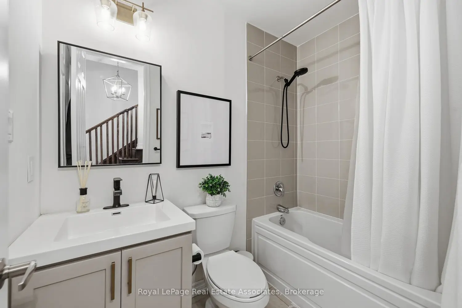 1222 Rose Way 27 photo 5