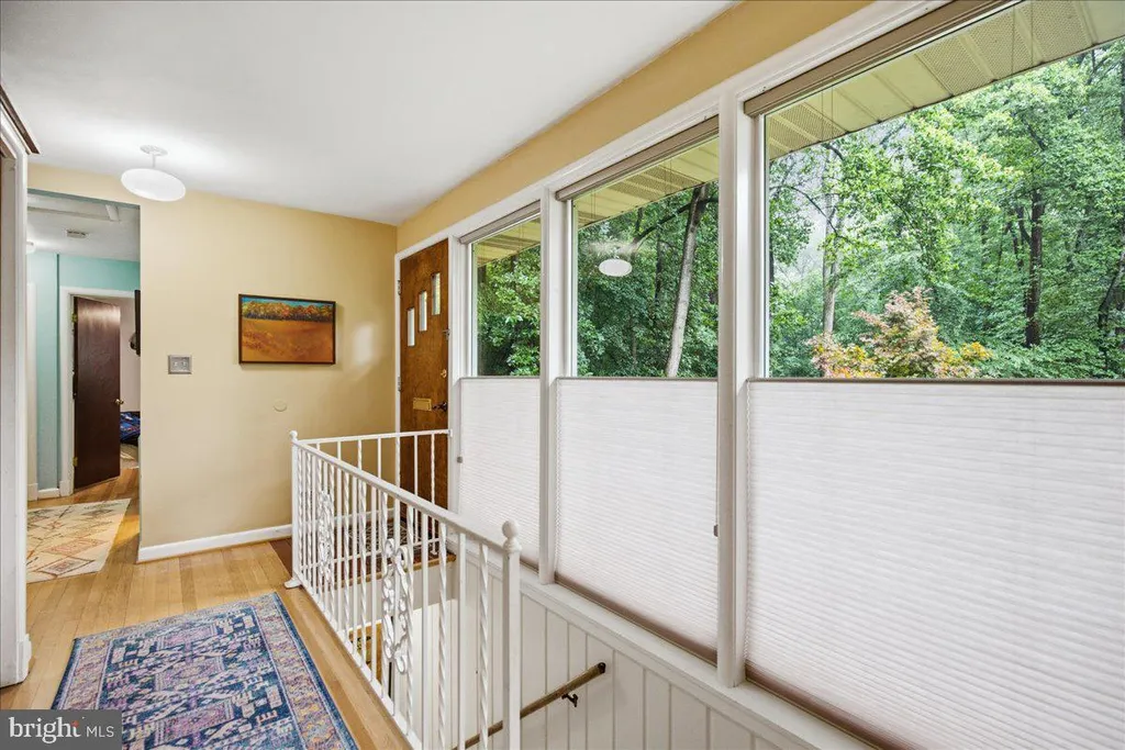 10802 Lockridge Drive, Silver Spring, MD 20901 photo 5