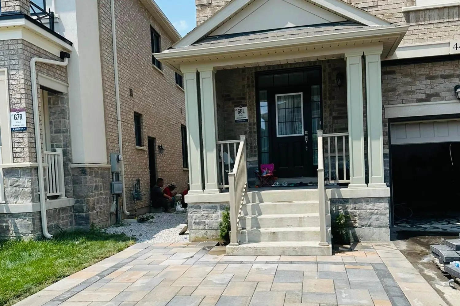 441 Bergamot Avenue photo 2