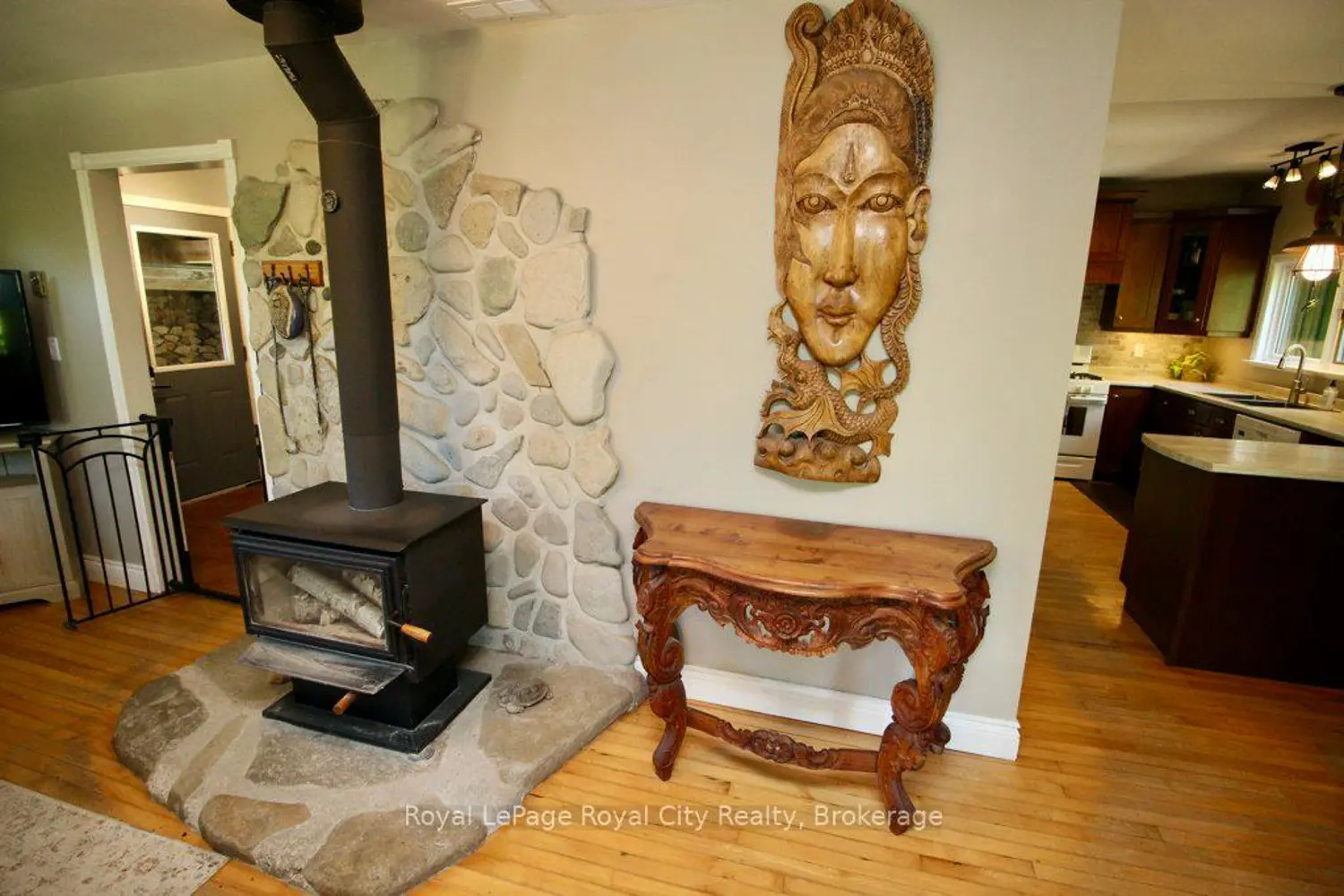 11 Shoreline Drive photo 3