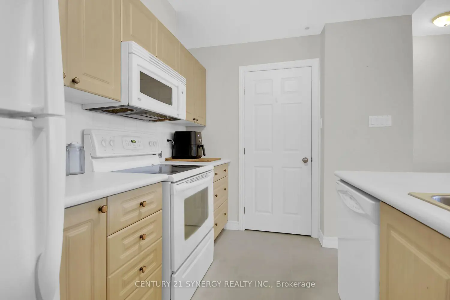 145 Oldfield Street C photo 3