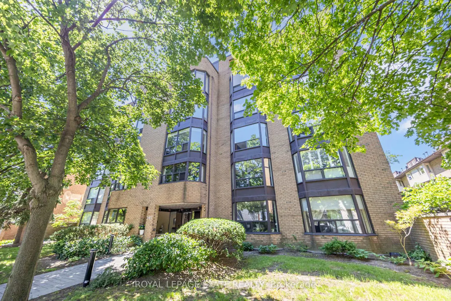 197 Duke Street 503 photo 4