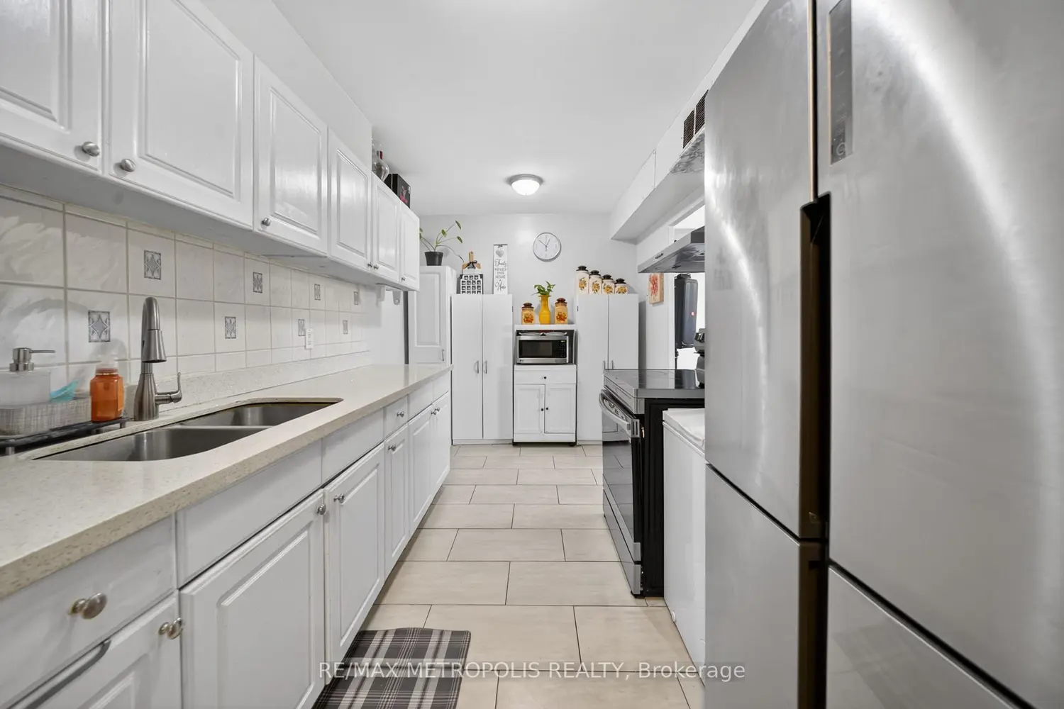 2825 Islington Avenue 104 photo 4