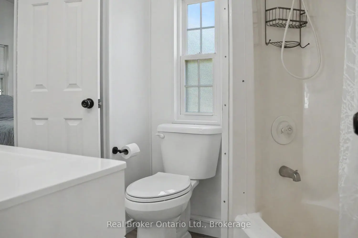 13 Southline Avenue M39 photo 5