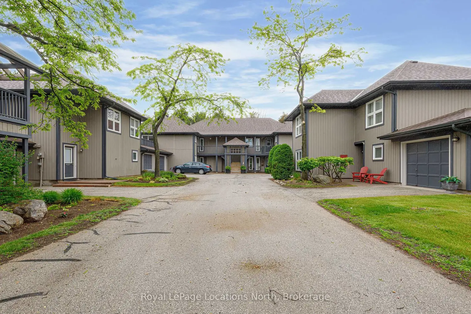 423 Mariners Way photo 3