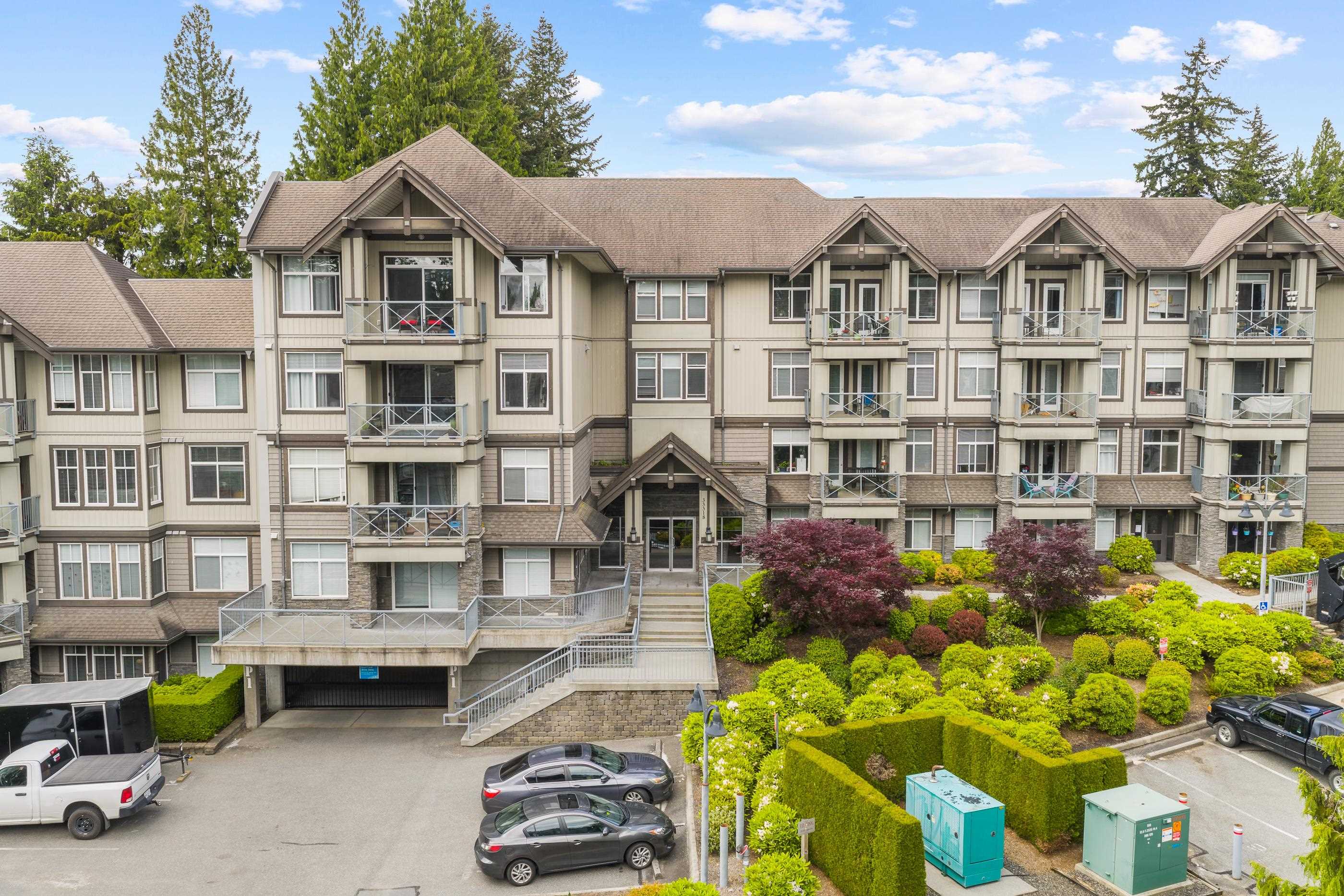 315-33318 Bourquin Crescent E, Abbotsford, BC, V2S 0A6 photo 2