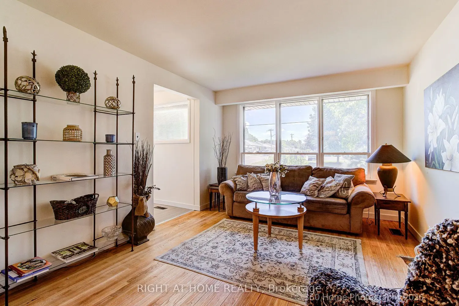 116 Longford Drive photo 4