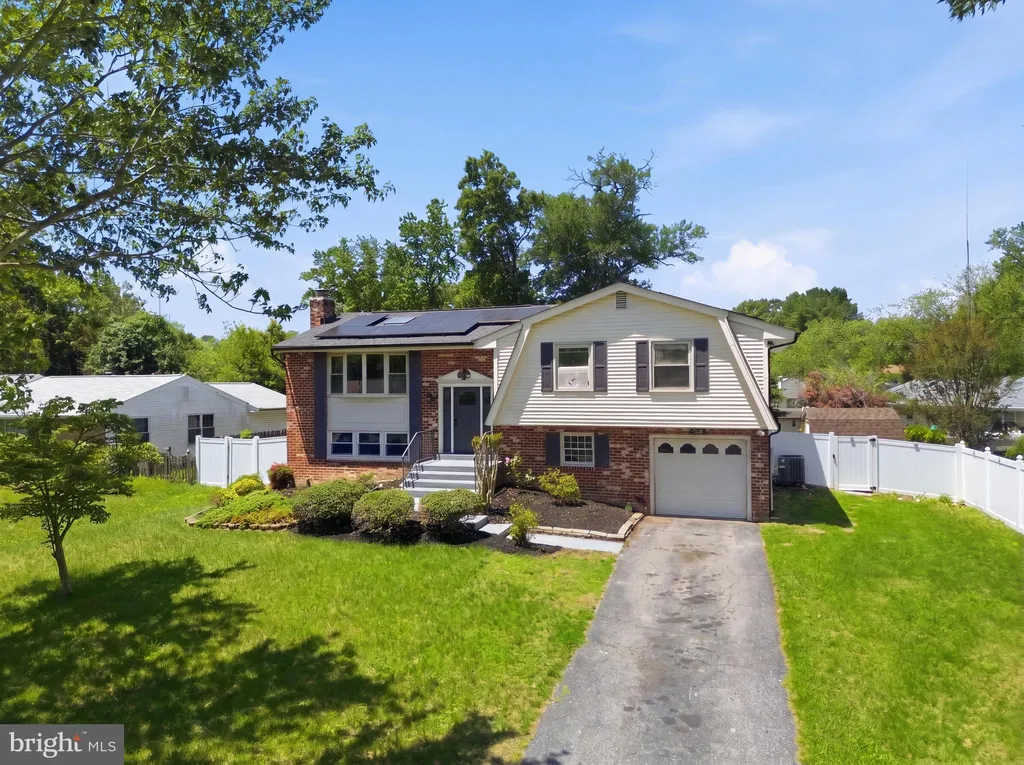 5418 Lucy Drive, Waldorf, MD 20601 photo 2