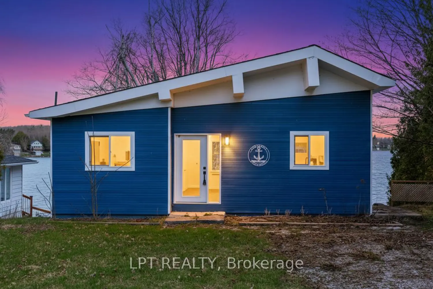 47 Moon Point Drive photo 3