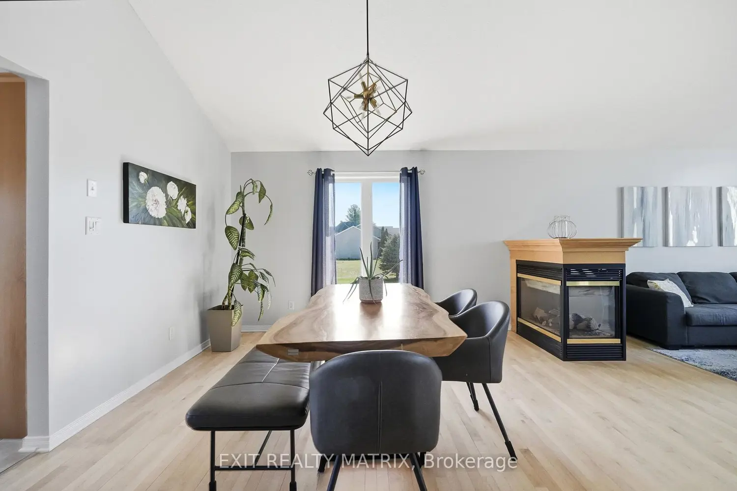 2117 Lemery Street photo 4