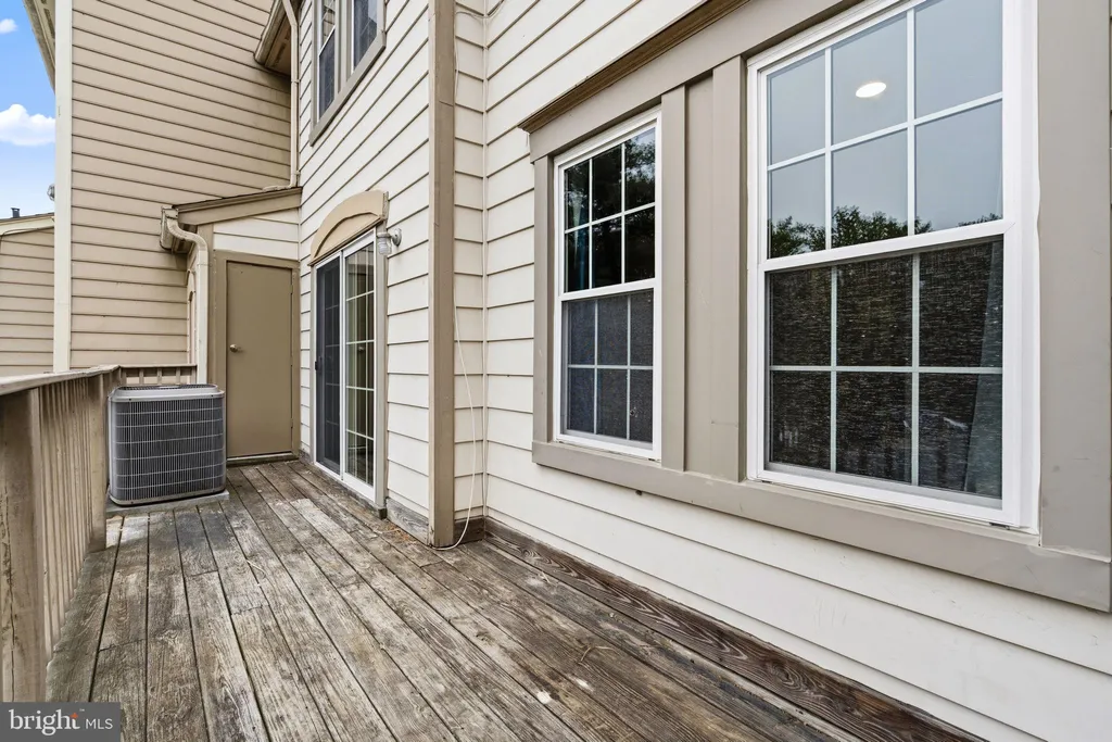 3648 Alpen Green Way Unit 22-234, Burtonsville, MD 20866