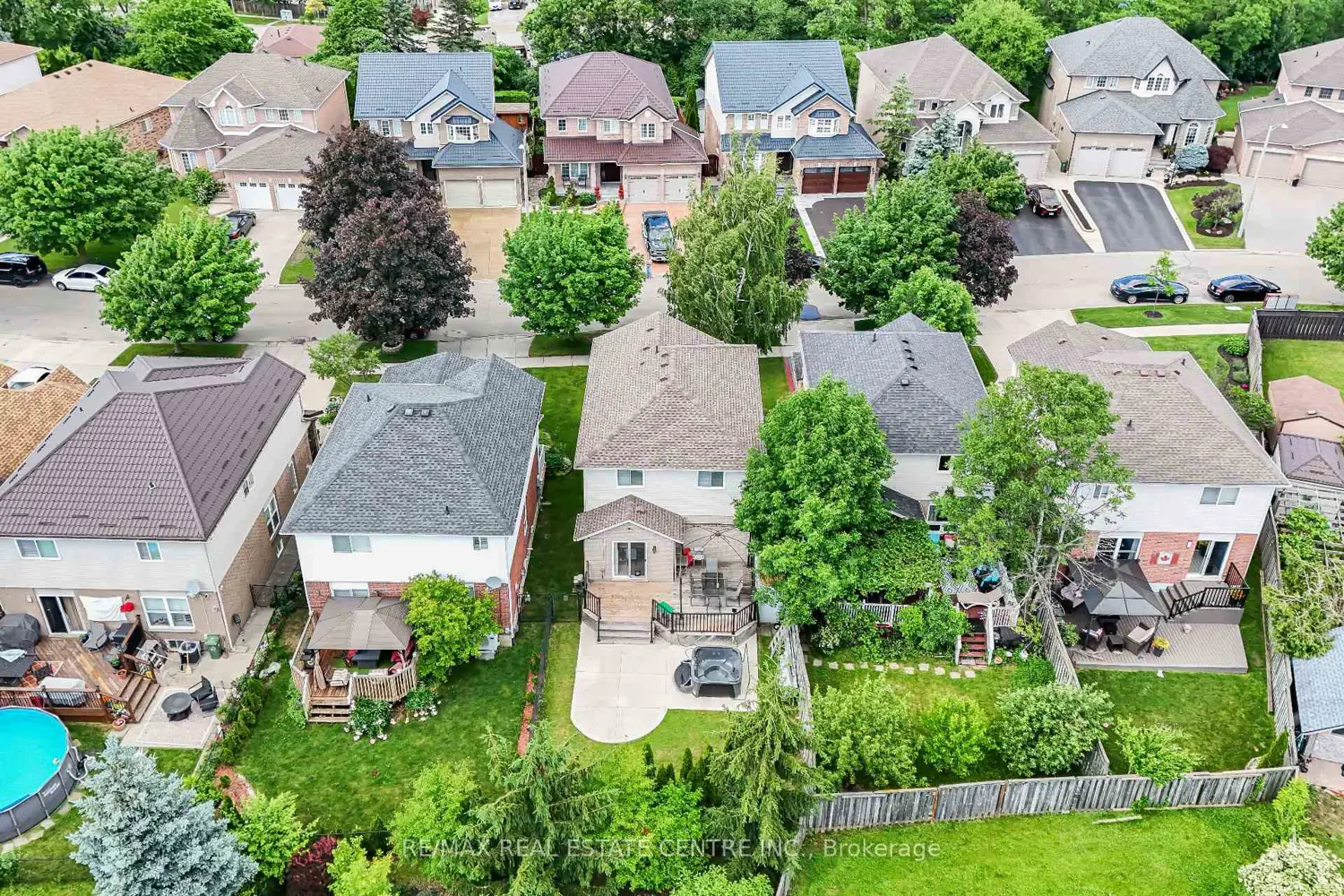 31 Cityview Crescent photo 4