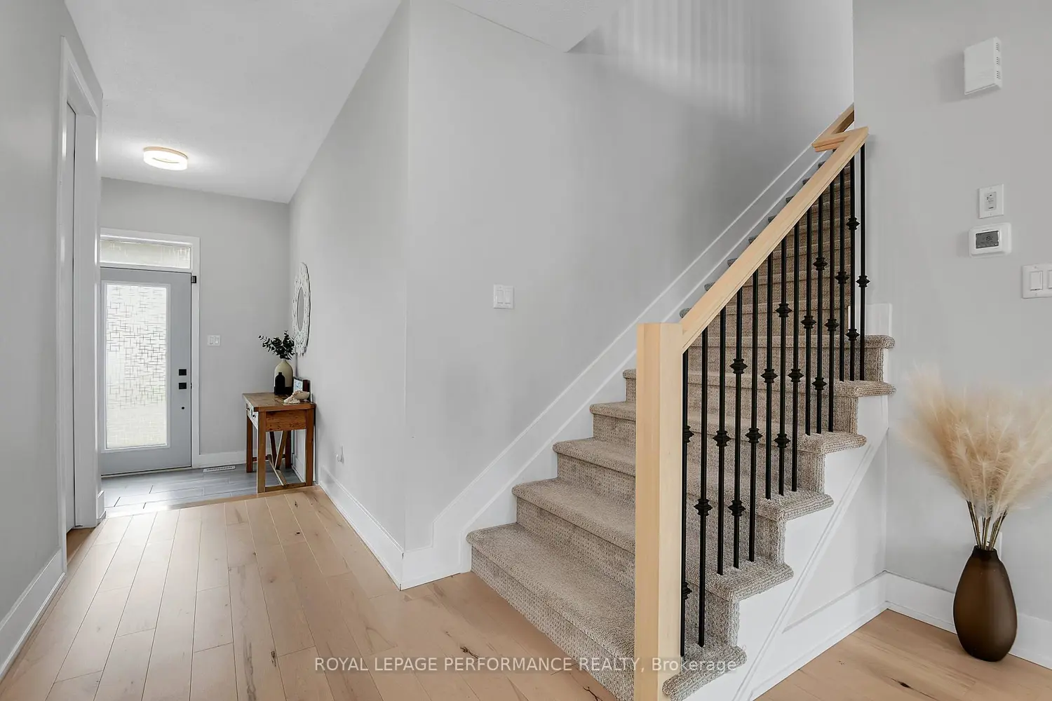 56 Pelham Crescent photo 3