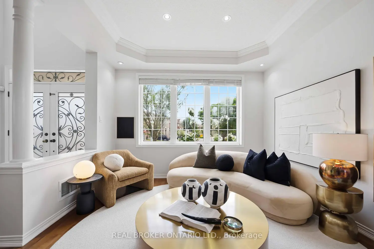 50 Robert Grundy Road photo 4