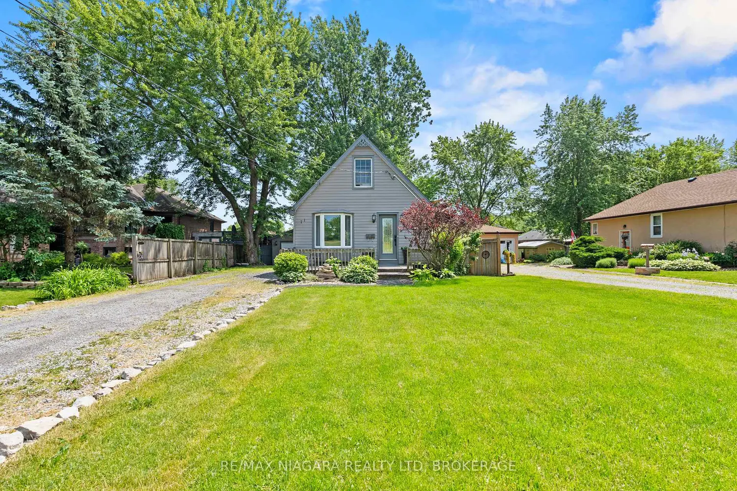 71 Quaker Road photo 2