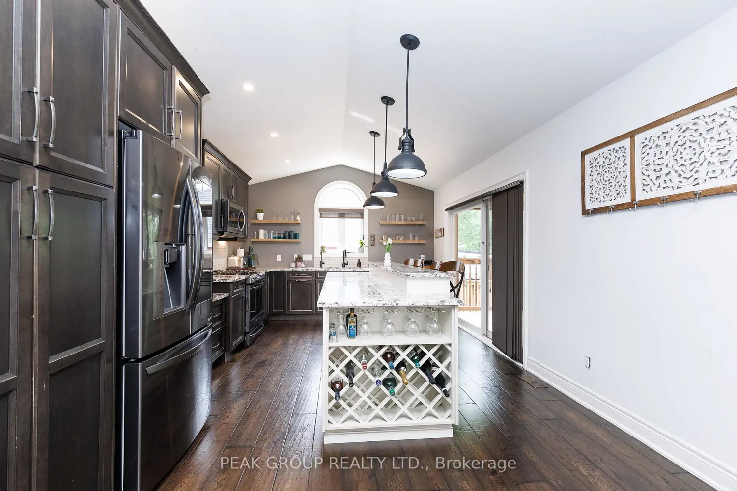 2974 Bethune Avenue photo 4