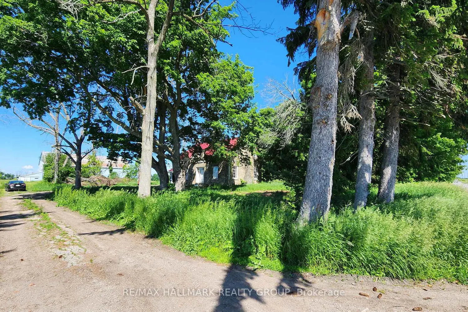 2429 Hiscocks Road photo 2