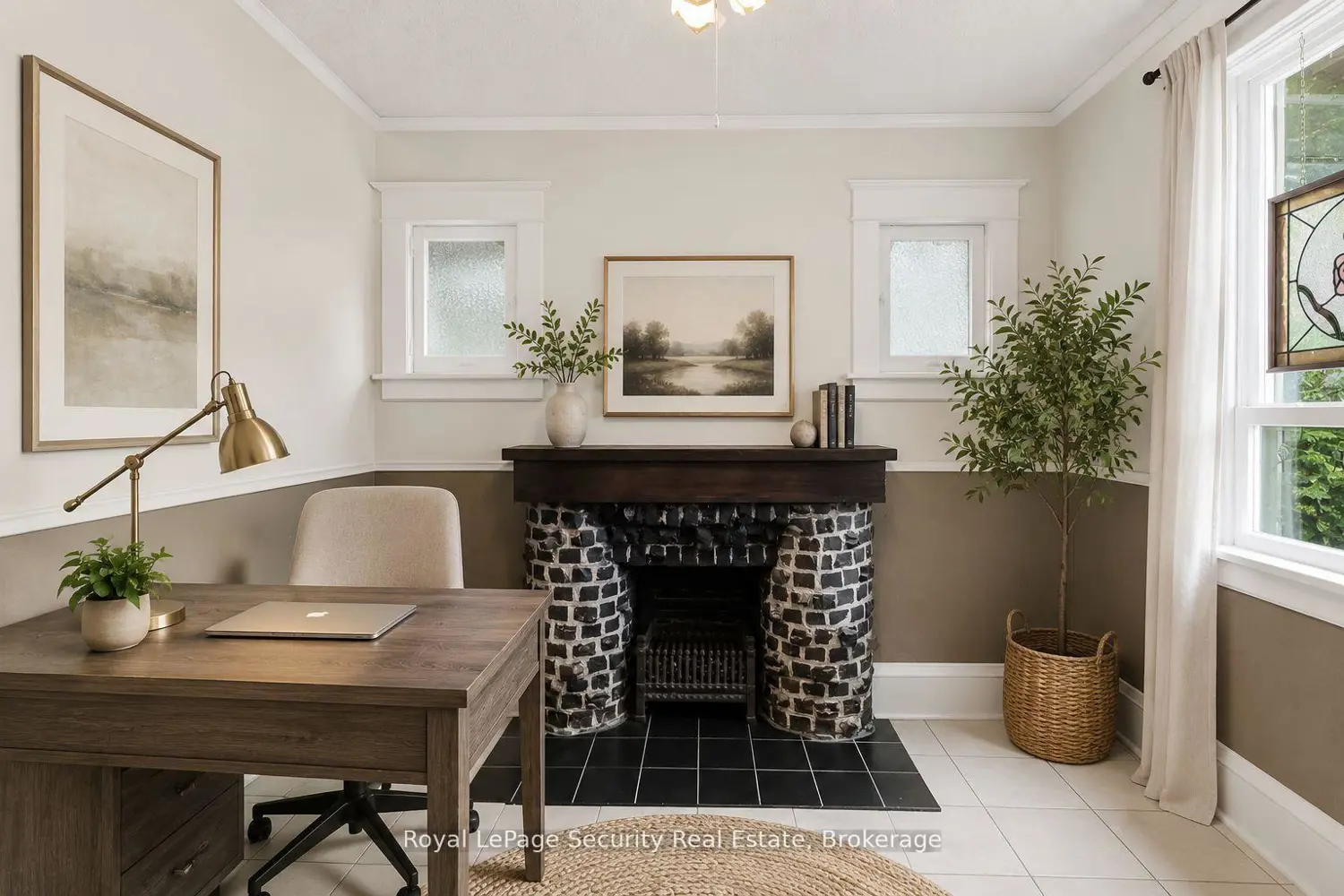 27 Holley Avenue photo 3