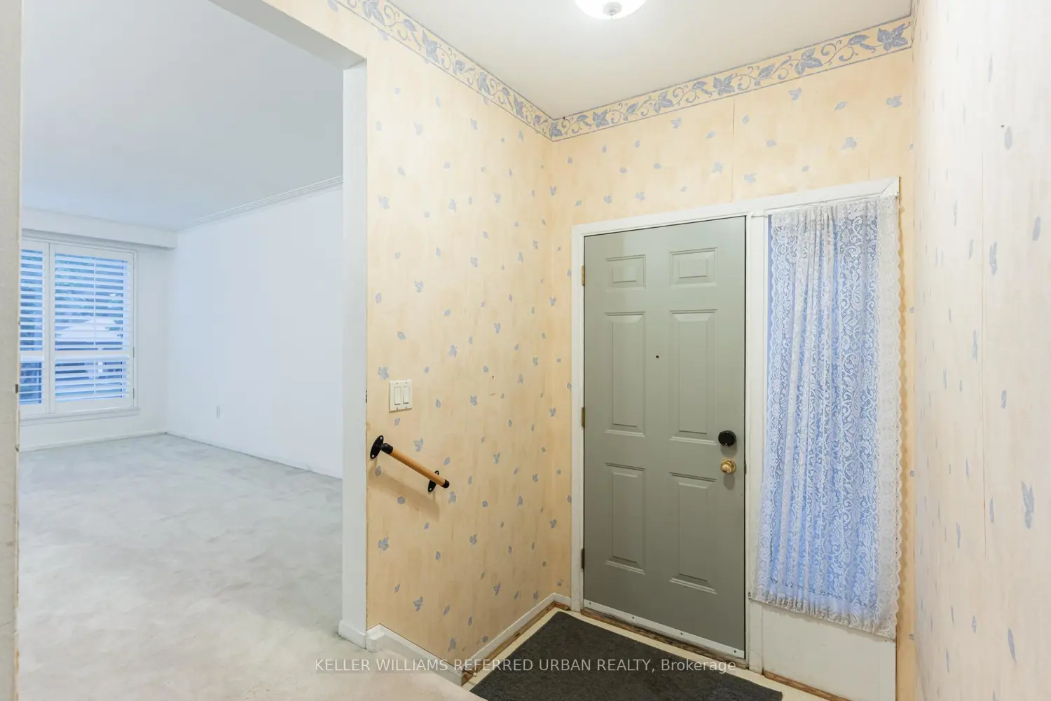 1636 Robillard Road photo 3