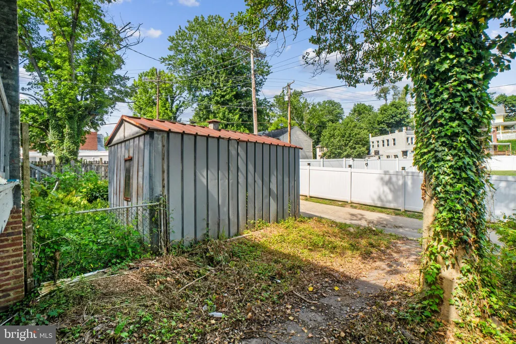 2159 Chelsea Terrace, Baltimore, MD 21216