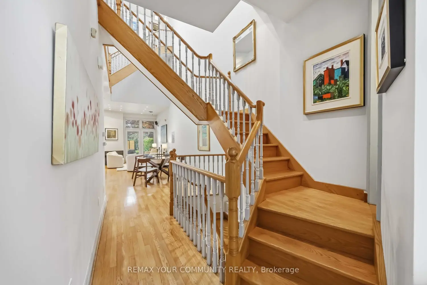 44 Castlefield Avenue photo 3