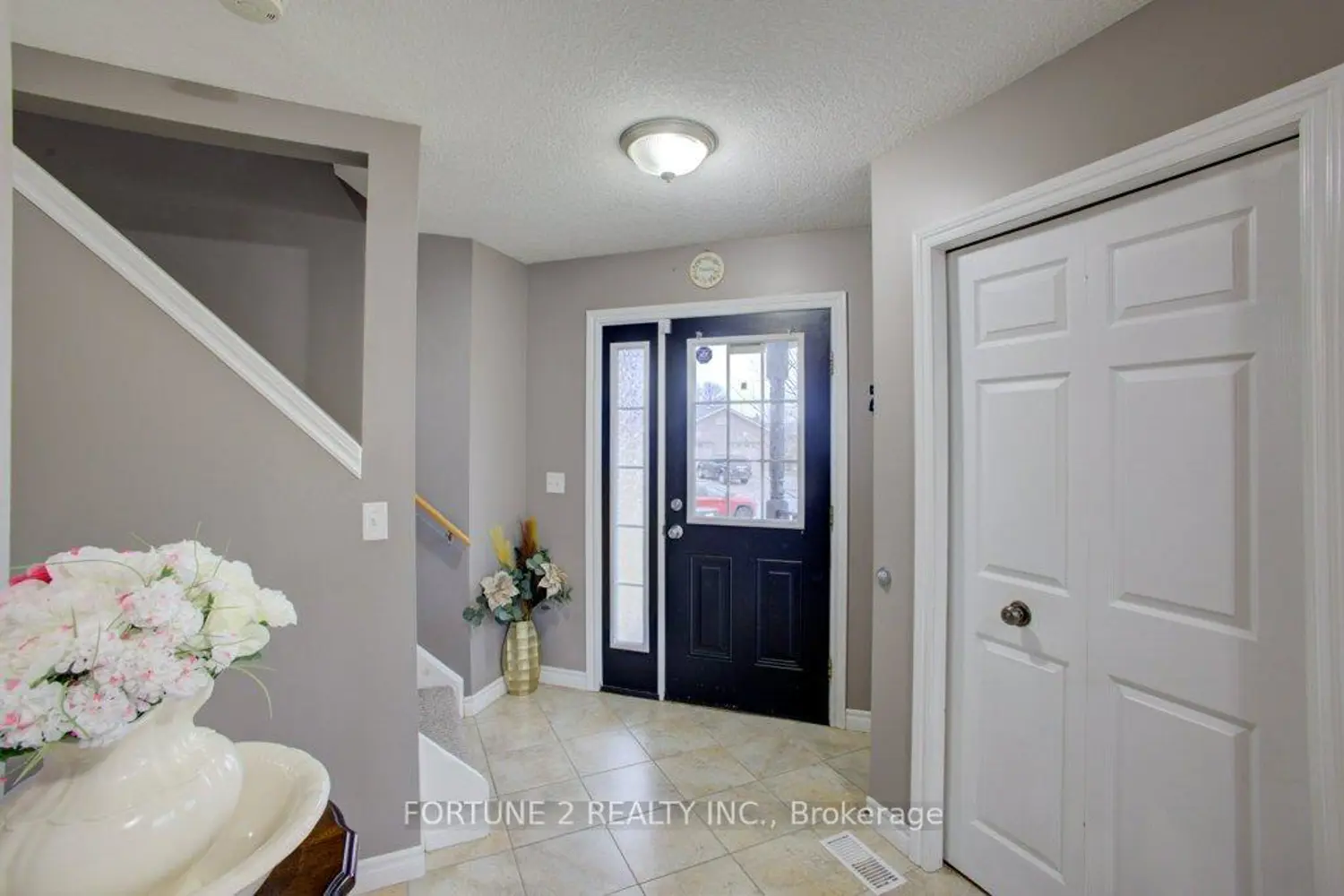 455 Danby Street photo 4