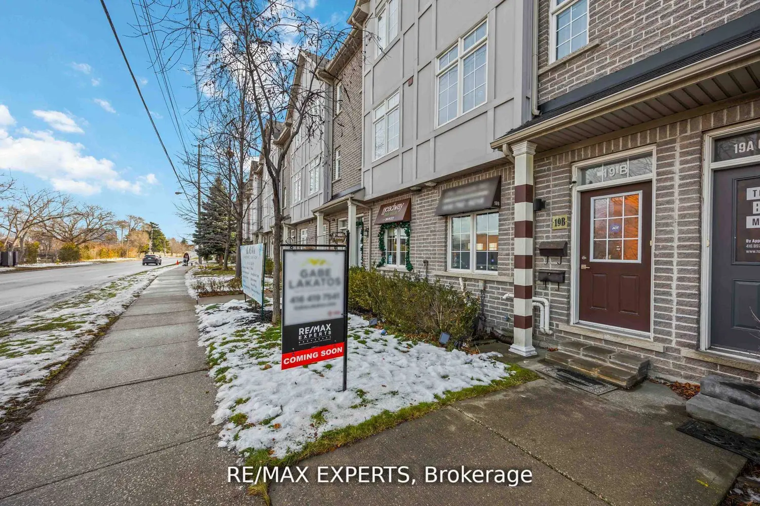 19B Oak Street photo 3