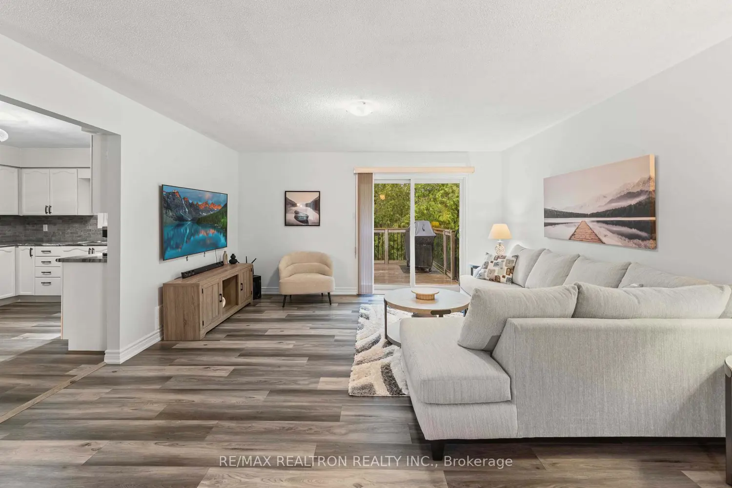 8977 Boyne River Road photo 3