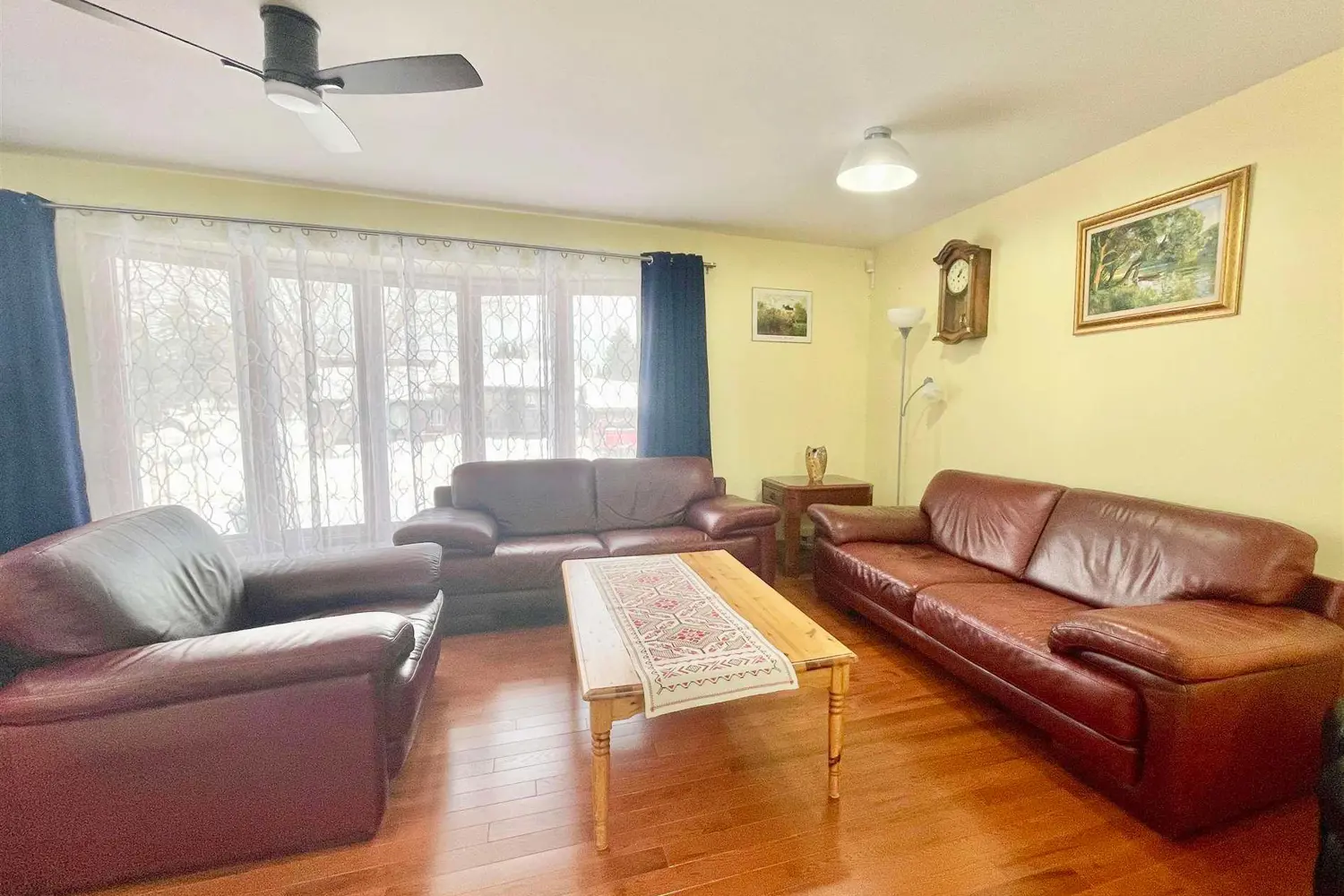 228 Taylor Street photo 3